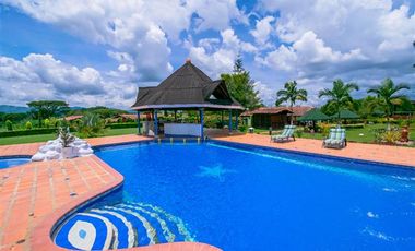 ALQUILER DE FINCA EN GIRON SANTANDER FINCA EL CORTIJO RESERVAS AL3002047788 LLAMANOS..