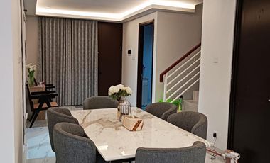 Rumah 2 lantai Bagus Siap Huni di Jakarta Garden City Jakarta Timur