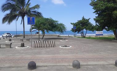 EN VENTA LOTE FRENTE AL MAR PUERTO LOPEZ MANABI ECUADOR