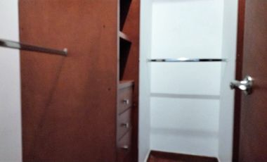 Apartaestudio con dos baños y dos parqueadero en Chico Navarra