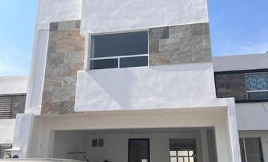 VENTA DE CASA EN QUINTA REAL PRIMER SECTOR APODCA, N.L.
