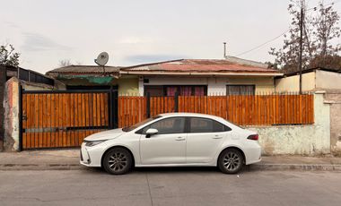 Casa de 1 piso en Amplio Terreno de 265 m², Cerrillos