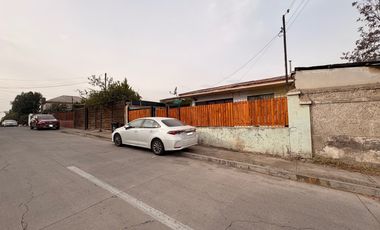 Casa de 1 piso en Amplio Terreno de 265 m², Cerrillos