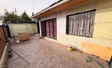 Casa de 1 piso en Amplio Terreno de 265 m², Cerrillos