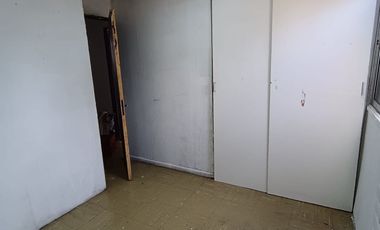 Departamento en arriendo La Cisterna, Incluye estacionamiento