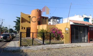 Casa 3 recámaras, 1 baño y 1/2 baño en Santa Cristina, Villa de Álvarez,Col.