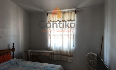Casa 3 recámaras, 1 baño y 1/2 baño en Santa Cristina, Villa de Álvarez,Col.