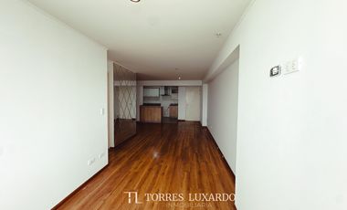 VENTA DEPARTAMENTO FLAT PISO 10 EN SANTA CATALINA FRENTE MALL SANTA CATALINA