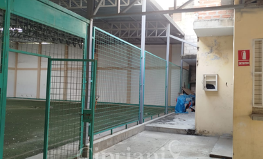 VENTA DE AMPLIO LOCAL COMERCIAL EN ESQUINA – ZARUMILLA, TUMBES