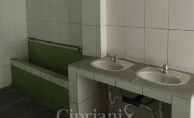 VENTA DE AMPLIO LOCAL COMERCIAL EN ESQUINA – ZARUMILLA, TUMBES
