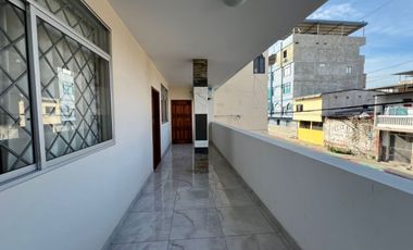 casa rentera de venta en manta zona sur
