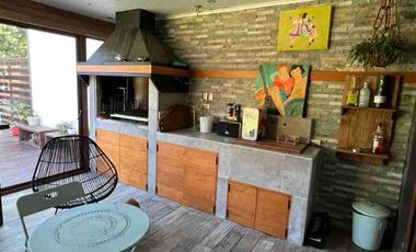 SE VENDE AMPLIA CASA EN ANDALUE