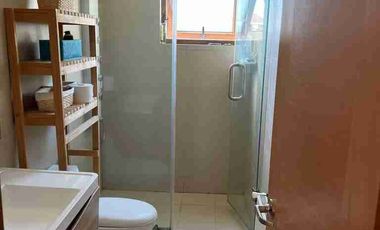 SE VENDE AMPLIA CASA EN ANDALUE