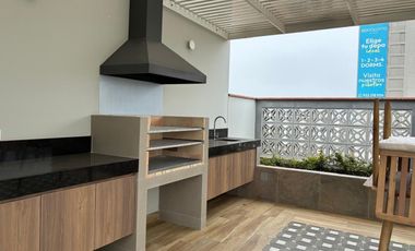 DUPLEX  DE  LUJO CON TERRAZA PRIVADA, VISTA PARCIAL AL MAR EN LA MEJOR ZONA DE SAN MIGUEL