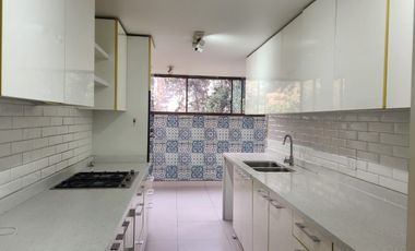 Amplio, Luminoso Y Renovado. Metro Manquehue