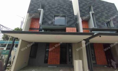 Siap Huni 3Lantai At Moh Kahfi 1 Jagakarsa Dekat Toll dan Stasiun