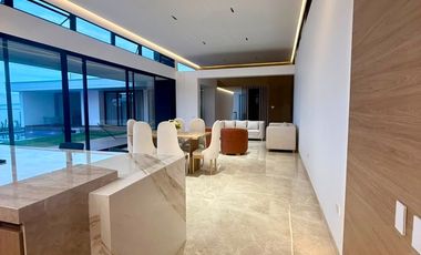 Casa de Lujo en Venta en Pance, Cali