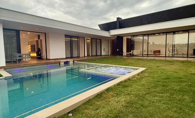 Casa de Lujo en Venta en Pance, Cali