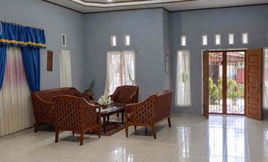 DIJUAL – Rumah + Kontrakan & Kedai Strategis di Tangkerang Selatan