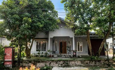 DIJUAL – Rumah + Kontrakan & Kedai Strategis di Tangkerang Selatan