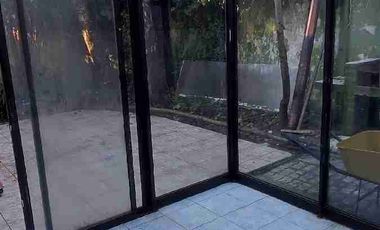 Arriendo amplia Casa con giro comercial en el sector de la virgen