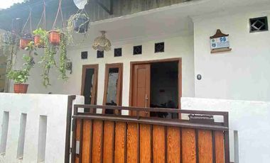 DIJUAL – Rumah 2 Lantai Murah & Strategis di Pancoran Mas, Depok 🏠✨
