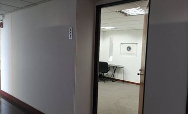 Oficina en Arriendo en La Cofradía – Excelente Ubicación Estratégica cerca del Aeropuerto El Dorado