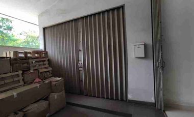 DIJUAL GUDANG SIAP PAKAI LETAK STRATEGIS DI ALAM SUTERA BEBAS BANJIR 2 LANTAI DEKAT JALAN BESAR TANGERANG