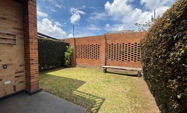 CASA CAMPRSTRE CON  CLUB HOUSE