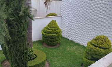 Casa en renta en Metepec, resalta tu estilo! Vive en un residencial exclusivo y seguro
