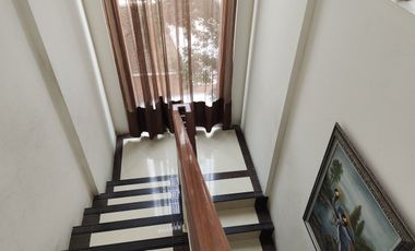 Rumah Disewakan Berperabot (furnished) Di Warung Jati, Buncit, Mampang, Kalibata
