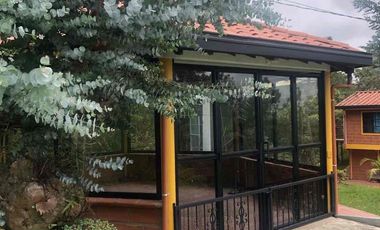 Venta de Finca en Santa Elena,Medellín.  $2.495 mill. 20 minutos del aeropuerto internacional 8.000m2