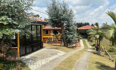 Venta de Finca en Santa Elena,Medellín.  $2.495 mill. 20 minutos del aeropuerto internacional 8.000m2