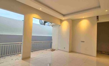 RUMAH MEWAH POROS JALAN DAYA MAKASSAR.  10x20. FULL FASILITAS.