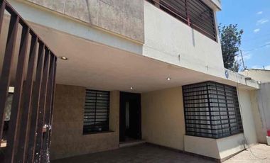 Casa en venta en León Moderno