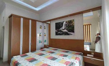Rumah Mewah Luas KOLAM RENANG dan Full Furnish Mewah