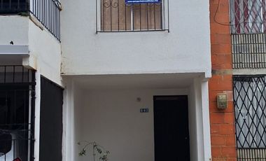 CASA EN ARRIENDO – BARRIO CANTABRIA-JAMUNDI