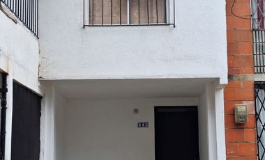 CASA EN ARRIENDO – BARRIO CANTABRIA-JAMUNDI