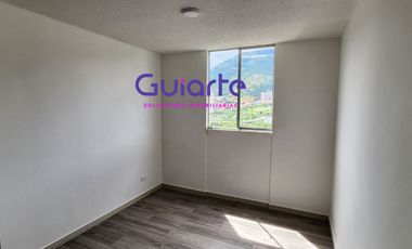 ARRIENDO APARTAMENTO COPACAPABANA