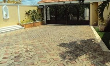 DEPARTAMENTOS TIPO ESTUDIO EN RENTA EN MERIDA F-121, MONTES DE AME $6,000