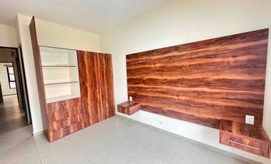 Departamento en Renta planta baja 2 Rec-2.5 baños.