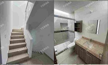 HERMOSA CASA EN RENTA TOTALMENTE AMUEBLADA Y EQUIPADA LOMAS DE ANGELÓPOLIS 3 PUEBLA 5 recámaras