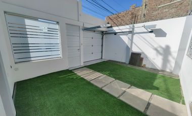 Se Alquila Casa de 1 Piso en Villas del Sol Ica