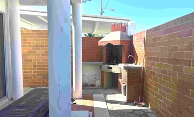 BONITA CASA AMOBLADA EN VENTA CON 5 DORMITORIOS UBICADA EN PUNTA CARNERO