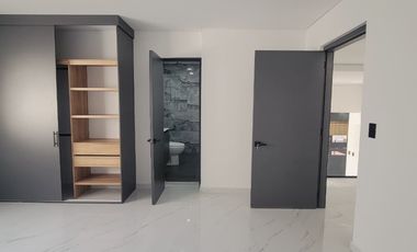 VENTA CASA LA CASTELLANA - LAURELES