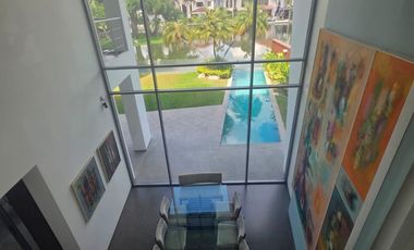 Via a la Costa, Renta de Casa de 4 Dormitorios con Piscina y Hermosas Áreas Verdes con Vista al Lago