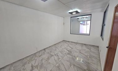 Renta de Oficina Lomas Verdes PLANTA BAJA