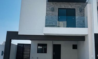 RENTA DE CASA EN PUERTA JARDIN APODACA N.L.