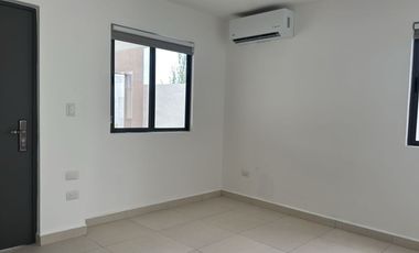 RENTA DE CASA EN PUERTA JARDIN APODACA N.L.