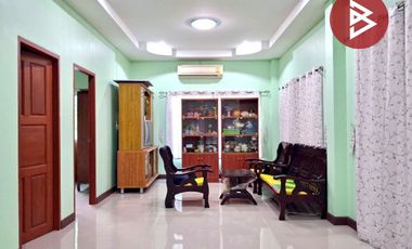 ขายบ้านเดี่ยวชั้นเดียว 100 ตร.วา ต.ท่าอิฐ อุตรดิตถ์ พร้อมเข้าอยู่ เดินทางสะดวก